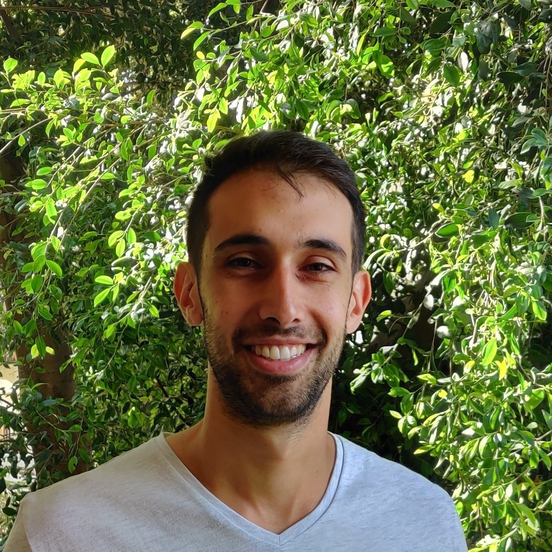 Dr Eyal Hadad