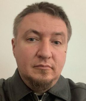 	 Prof Robert Buchmann